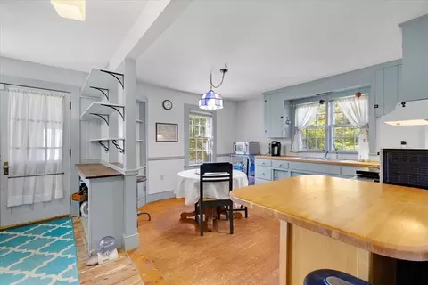 58 Loomis Ln, Barnstable, MA 02632 photo 9