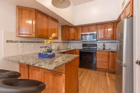 Kitchen - 3 Appleton St #101, Boston, MA 02116 photo 2 of 2