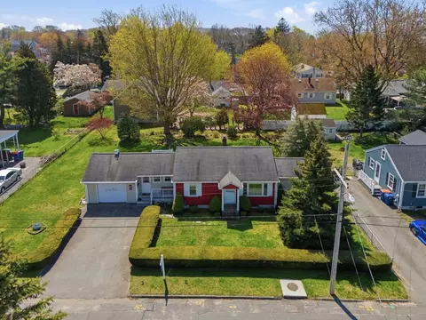 View/Area - 9 Brae Rd, Fairhaven, MA 02719 photo 1 of 6