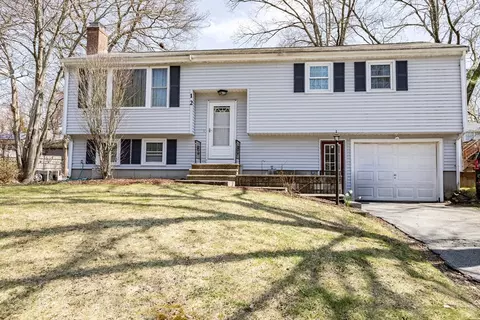 12 Dartmouth Dr, Milford, MA 01757