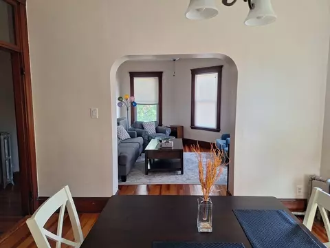 Dining - 293 Cypress St, Brookline, MA 02445 photo 5 of 6