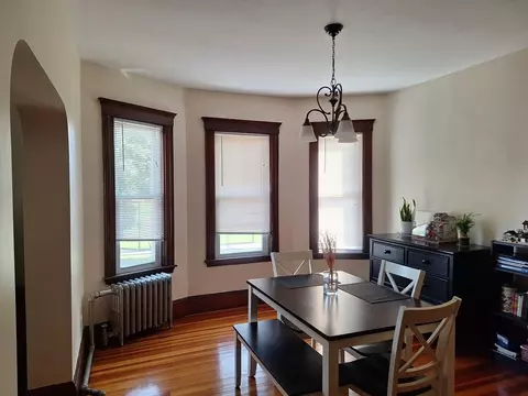 Dining - 293 Cypress St, Brookline, MA 02445 photo 4 of 6