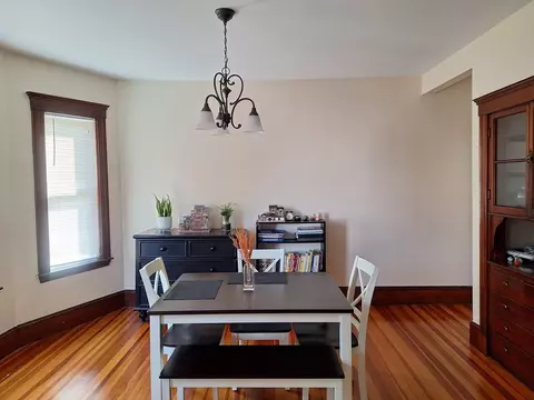 Dining - 293 Cypress St, Brookline, MA 02445 photo 2 of 6