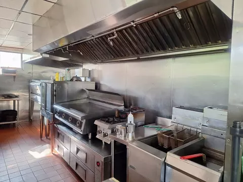 Kitchen - 293 Cypress St, Brookline, MA 02445 photo 1 of 7