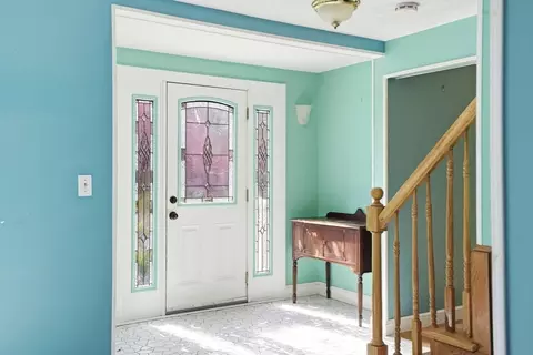 Entry Way - 3 Fairway Dr, Canton, MA 02021 photo 4 of 5