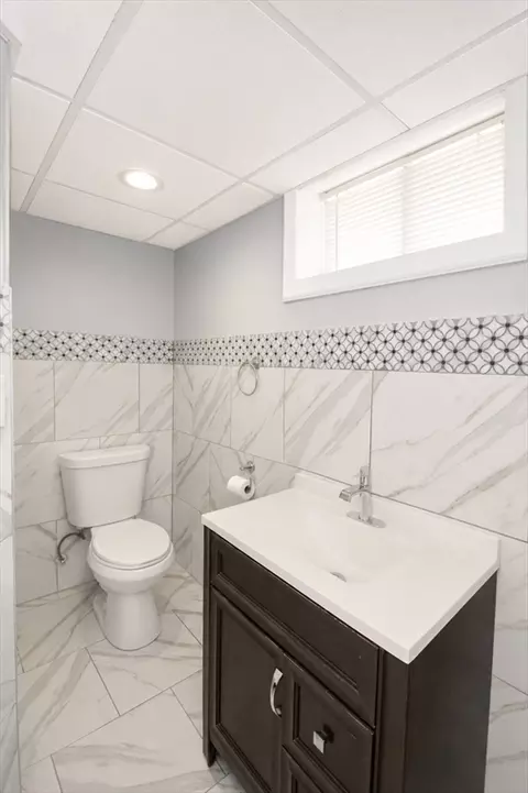 Bath - 44 Schley St, Chicopee, MA 01020 photo 3 of 3