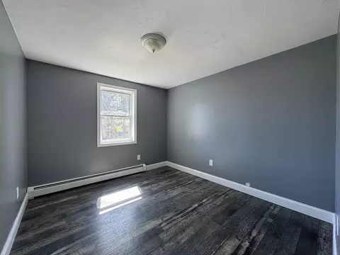 Bedroom - 177 Gore Rd, Webster, MA 01570 photo 3 of 4