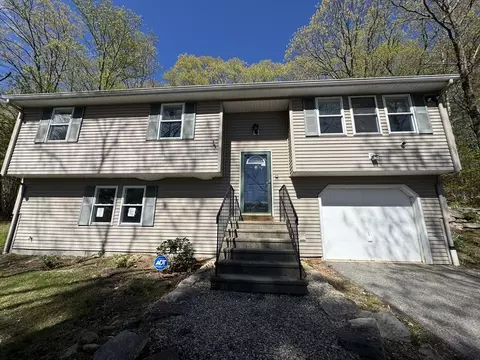 177 Gore Rd, Webster, MA 01570