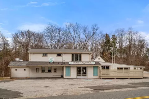 136 Pleasant St, Ware, MA 01082