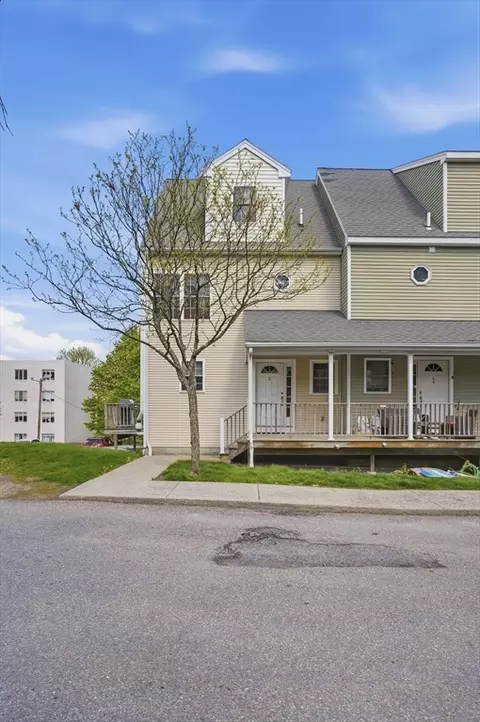 Exterior - 30 Rice Ln #5, Worcester, MA 01604 photo 2 of 7