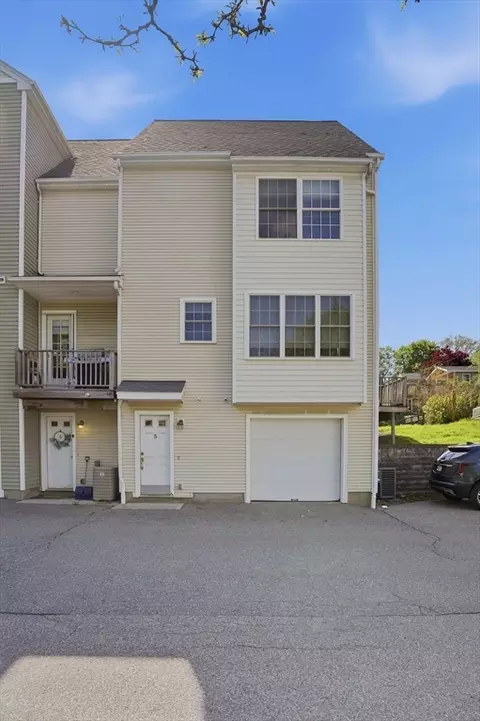 Exterior - 30 Rice Ln #5, Worcester, MA 01604 photo 7 of 7