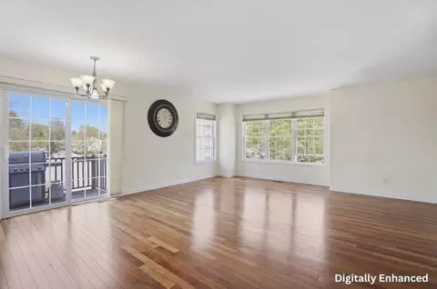 Living - 30 Rice Ln #5, Worcester, MA 01604 photo 4 of 5