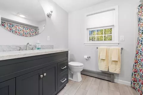 Bath - 14 Lomas Dr, Framingham, MA 01701 photo 4 of 4