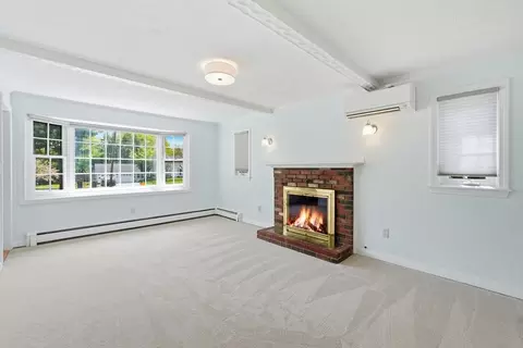 Living - 14 Lomas Dr, Framingham, MA 01701 photo 1 of 4