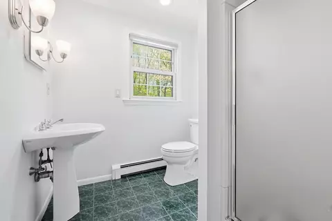 Bath - 14 Lomas Dr, Framingham, MA 01701 photo 3 of 4