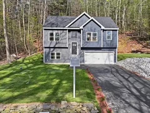 116 Nugget Dr, Charlton, MA 01507