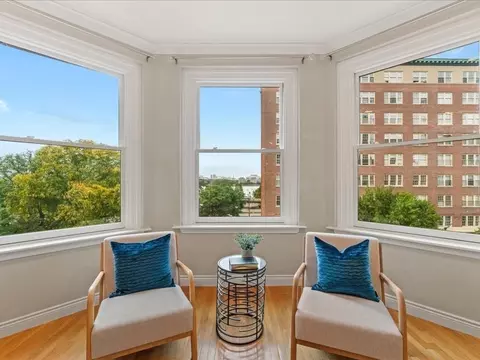 4 Charlesgate E #404, Boston, MA 02215 photo 3