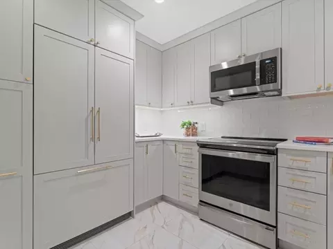 4 Charlesgate E #404, Boston, MA 02215 photo 10