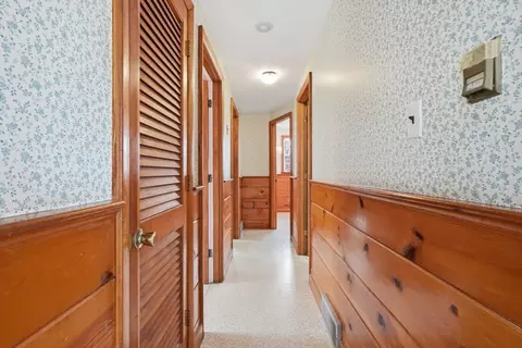 Entry Way - 21 Uncatena Rd, Mashpee, MA 02649 photo 1 of 1