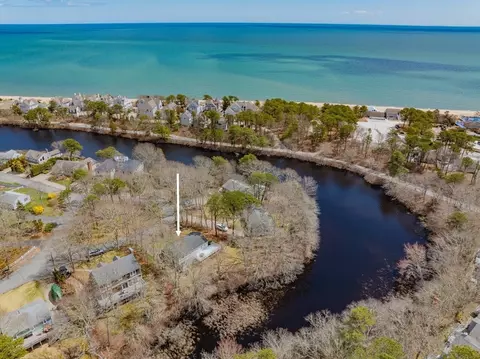 View/Area - 21 Uncatena Rd, Mashpee, MA 02649 photo 3 of 11