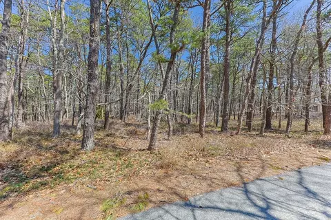 175 Delphi Path, Wellfleet, MA 02667