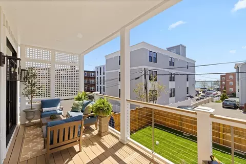 Exterior - 847 E 5th St #2, Boston, MA 02127 photo 2 of 3