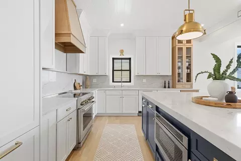 Kitchen - 847 E 5th St #2, Boston, MA 02127 photo 3 of 4