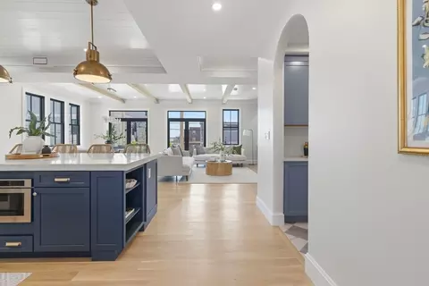 Entry Way - 847 E 5th St #2, Boston, MA 02127 photo 1 of 4