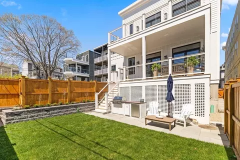 Exterior - 847 E 5th St #2, Boston, MA 02127 photo 3 of 3