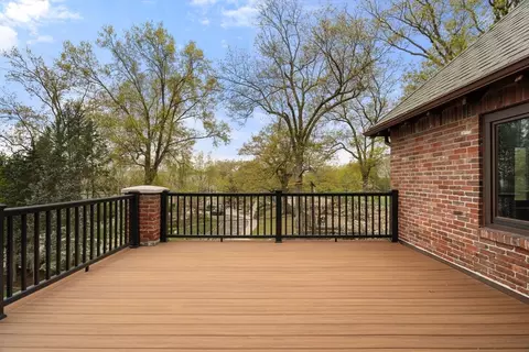 Exterior - 110 Wallis Rd, Brookline, MA 02467 photo 2 of 5