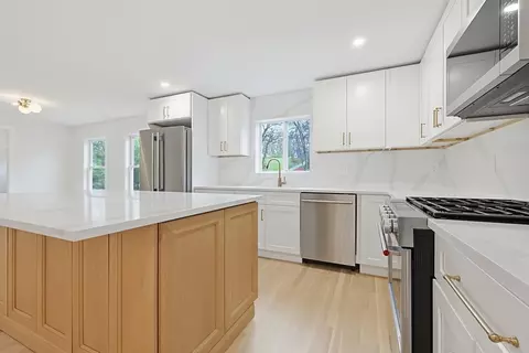 77 Dover Rd, Millis, MA 02054 photo 5