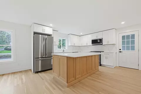 77 Dover Rd, Millis, MA 02054 photo 7