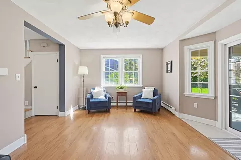 Living - 18 Anchorage Rd, Franklin, MA 02038 photo 4 of 4