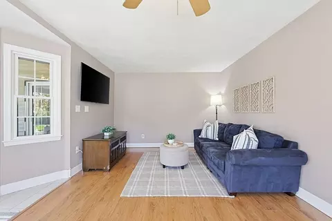 Living - 18 Anchorage Rd, Franklin, MA 02038 photo 2 of 4
