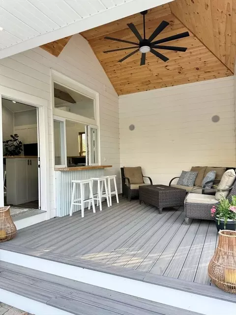Exterior - 37 Putnam Hill Rd, Sutton, MA 01590 photo 5 of 6