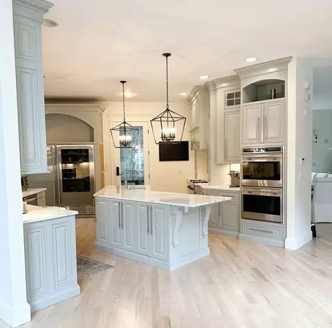 Kitchen - 37 Putnam Hill Rd, Sutton, MA 01590 photo 1 of 4