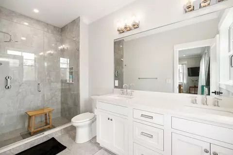 Bath - 163 Atlantic Rd # 6, Gloucester, MA 01930 photo 2 of 2