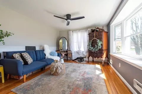 82 Patton, Woonsocket, RI 02895 photo 3