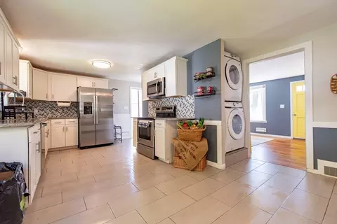82 Patton, Woonsocket, RI 02895 photo 9