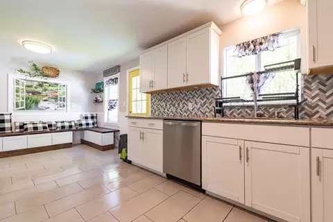 82 Patton, Woonsocket, RI 02895 photo 2