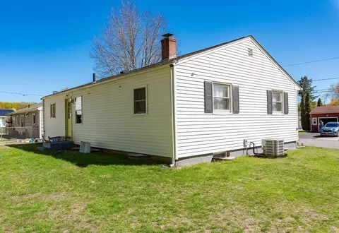 82 Patton, Woonsocket, RI 02895 photo 28