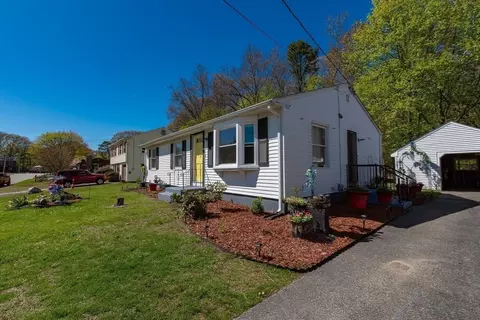 82 Patton, Woonsocket, RI 02895 photo 29