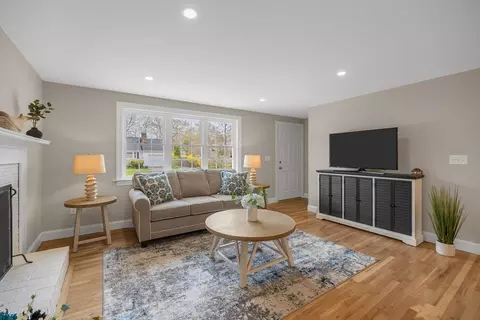 Living - 29 Timber Ln, Dennis, MA 02641 photo 2 of 2
