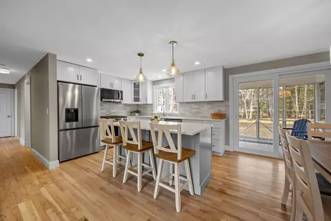 Kitchen - 29 Timber Ln, Dennis, MA 02641 photo 2 of 7