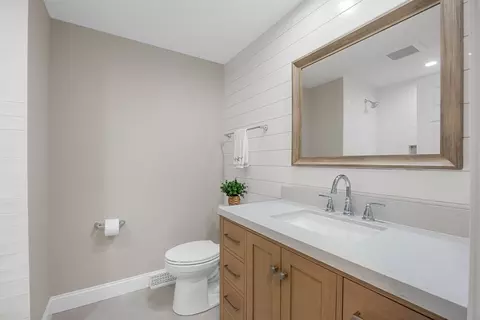 Bath - 29 Timber Ln, Dennis, MA 02641 photo 1 of 3