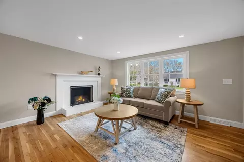 Living - 29 Timber Ln, Dennis, MA 02641 photo 1 of 2