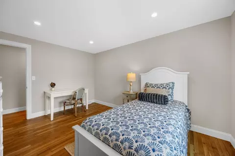 Bedroom - 29 Timber Ln, Dennis, MA 02641 photo 2 of 7