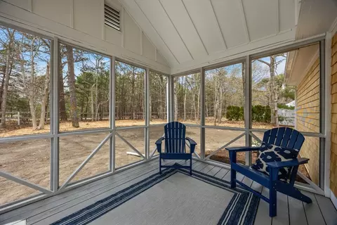 Exterior - 29 Timber Ln, Dennis, MA 02641 photo 6 of 10