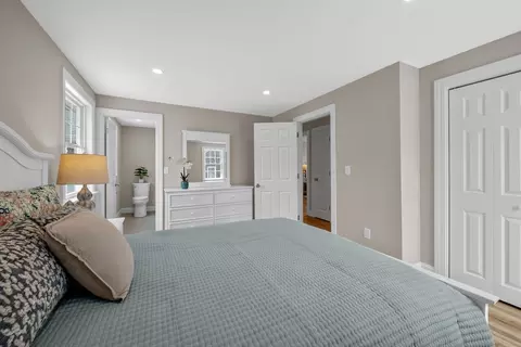 Bedroom - 29 Timber Ln, Dennis, MA 02641 photo 5 of 7