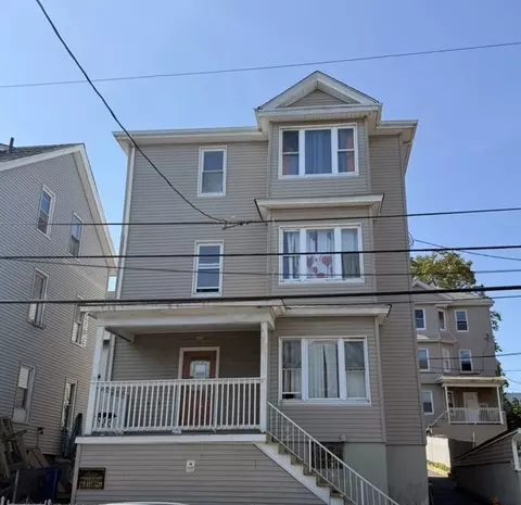 425 Division St, Fall River, MA 02721